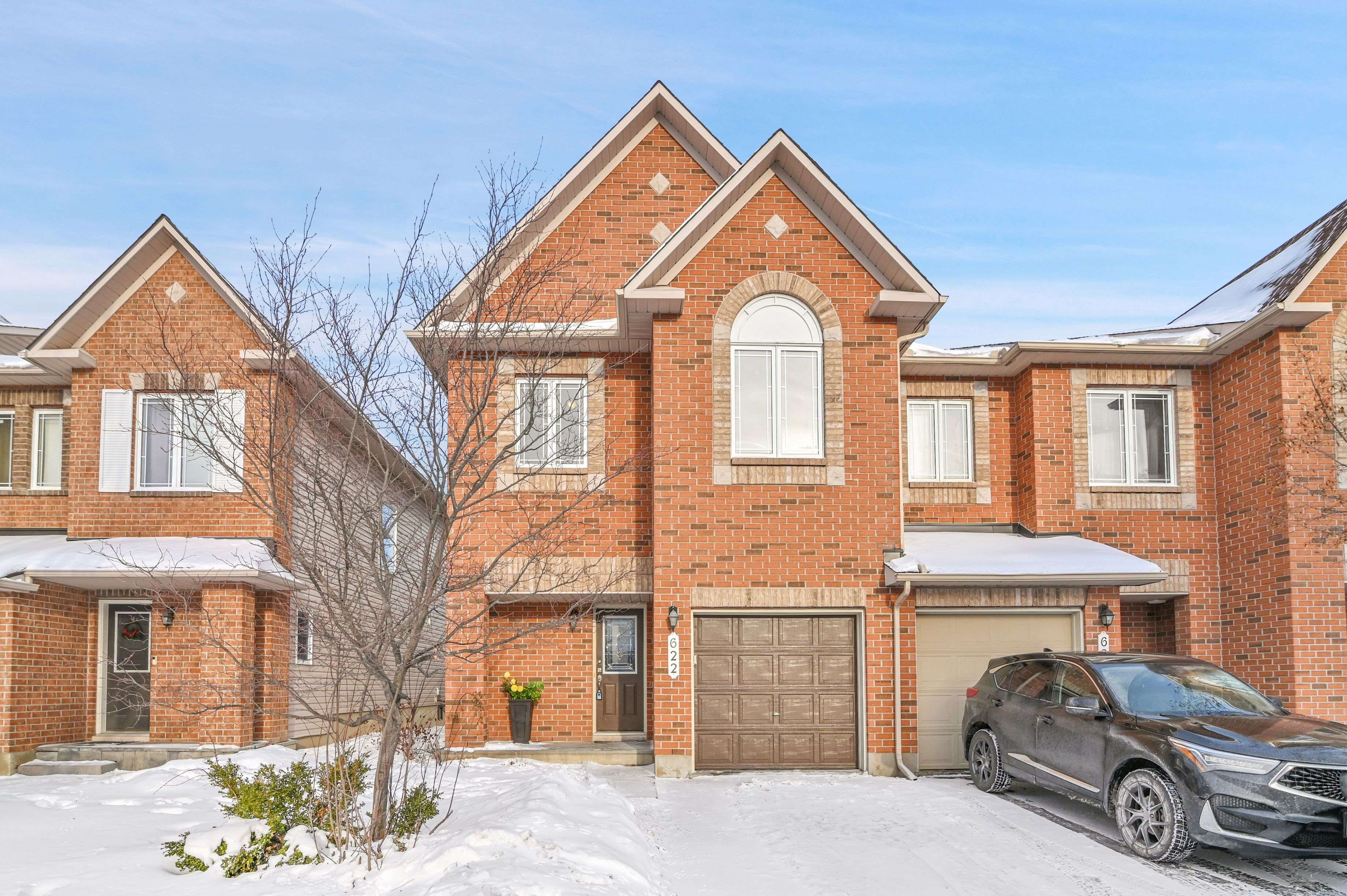 Orleans - Cumberland And Area, ON K4A 0B3,622 Louis Toscano DR