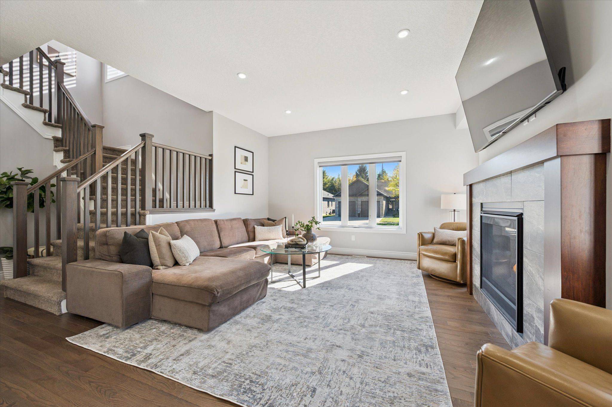 North Perth, ON N4W 0G1,8 Griffith CT