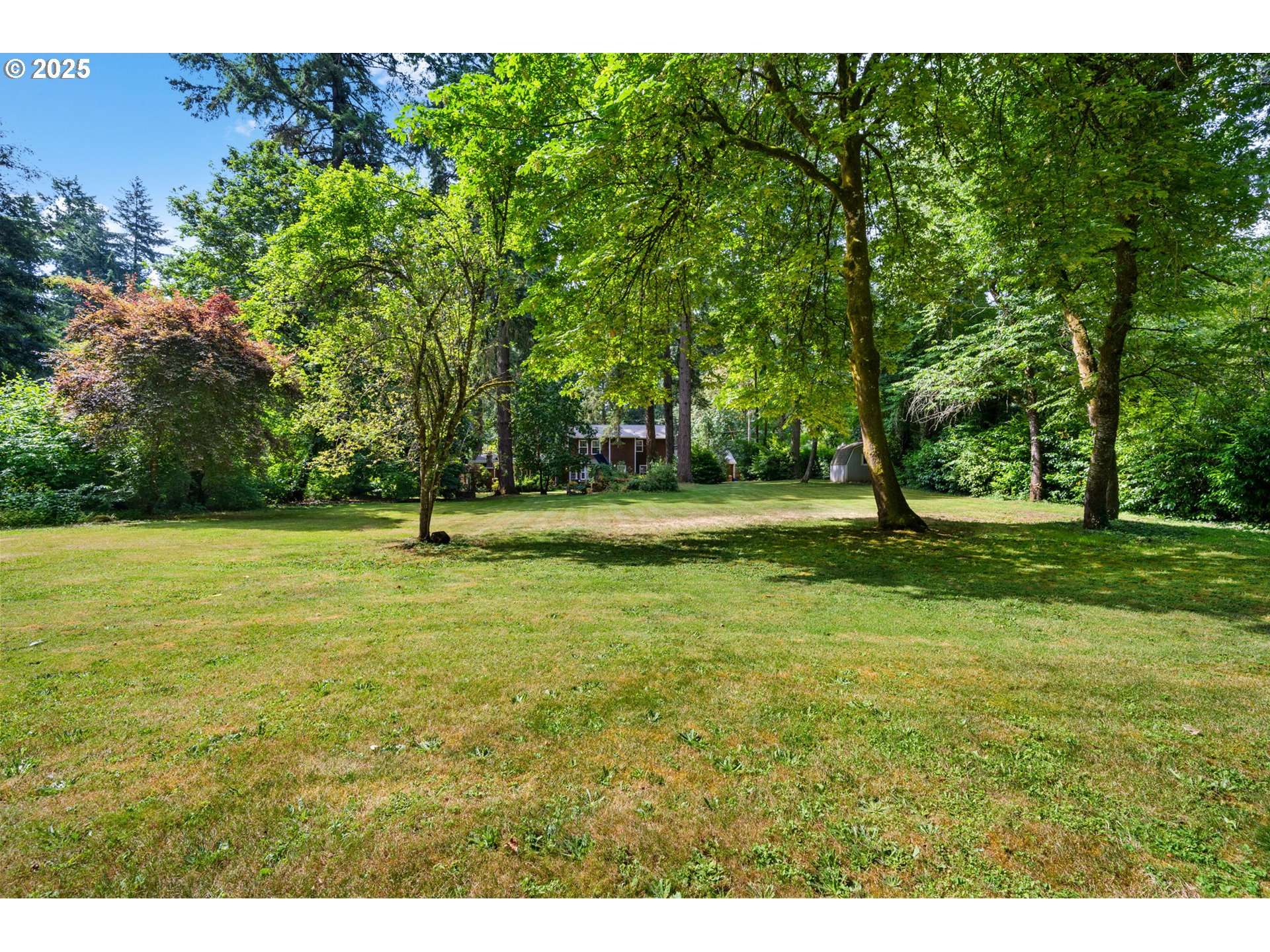 Lake Oswego, OR 97035,5239 MADRONA ST