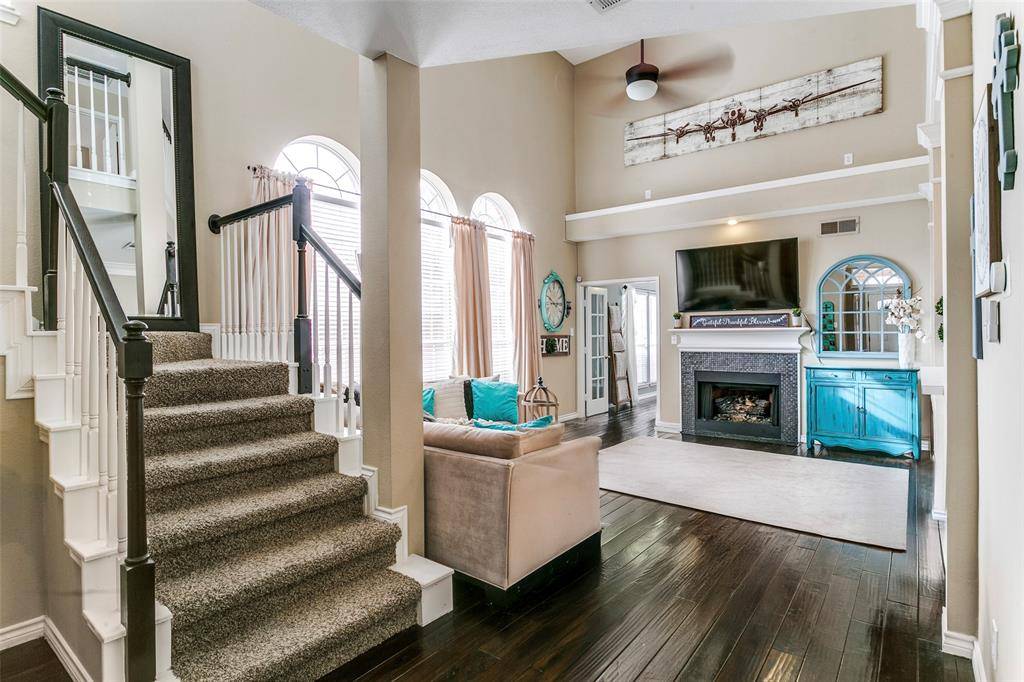 Irving, TX 75063,227 Moss Hill Road