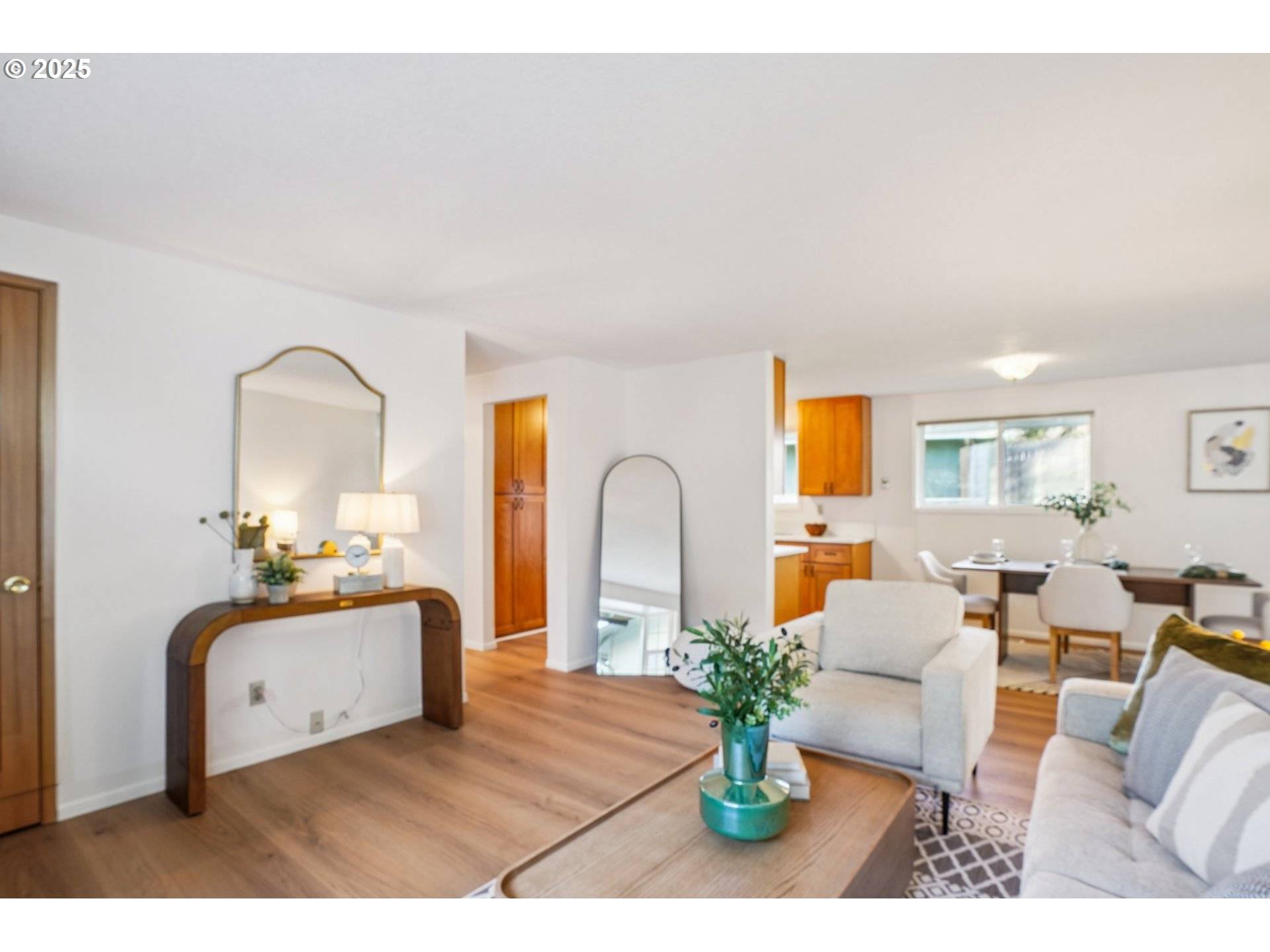 Gresham, OR 97030,1208 SE 209TH AVE