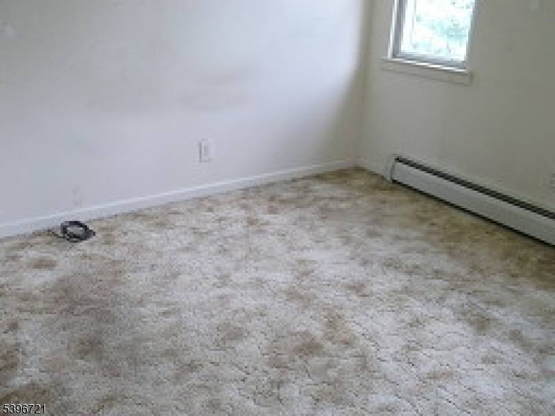 Montville Twp., NJ 07058,292 Changebridge Rd #10