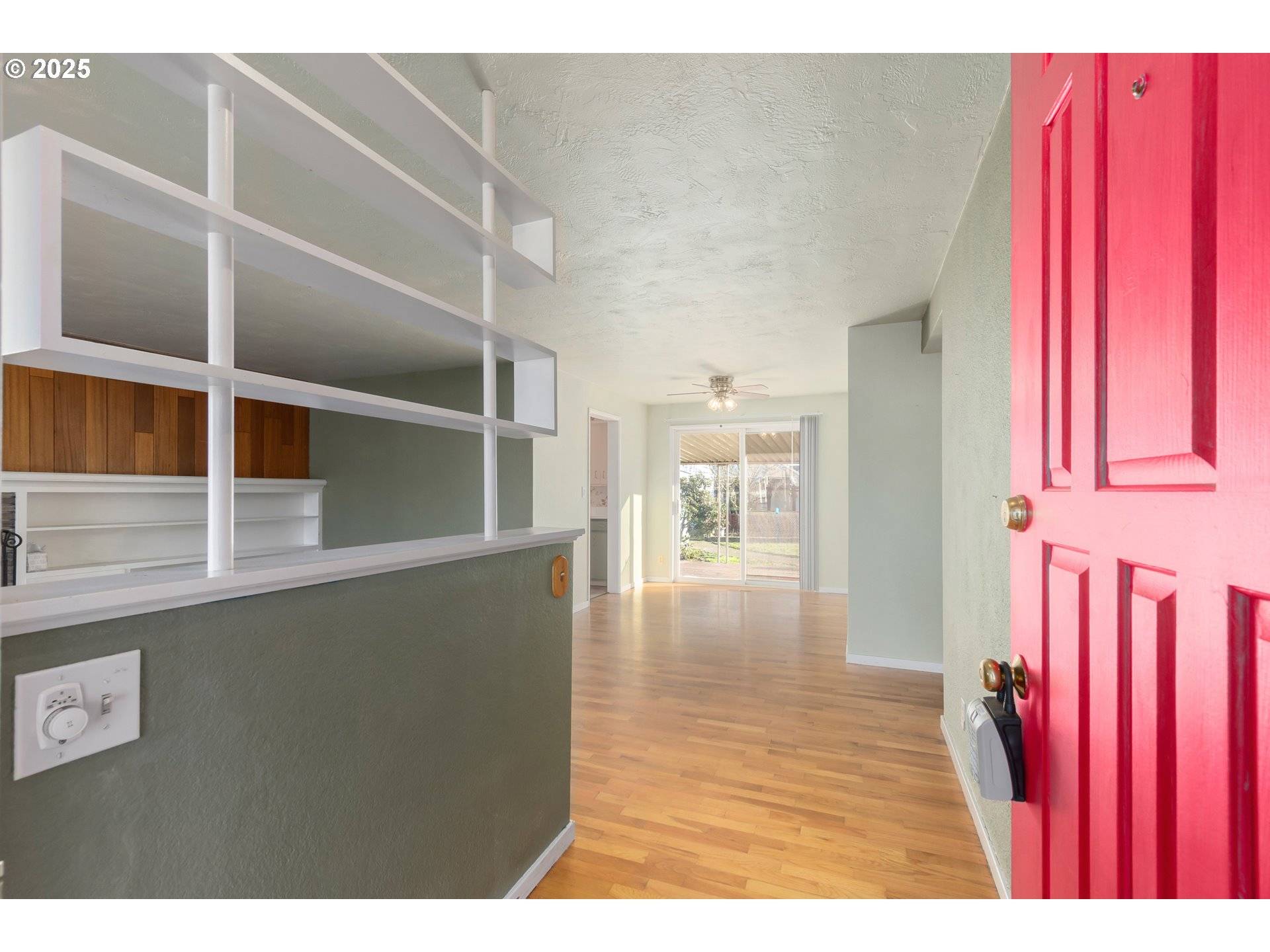 Eugene, OR 97402,1047 BAXTER ST