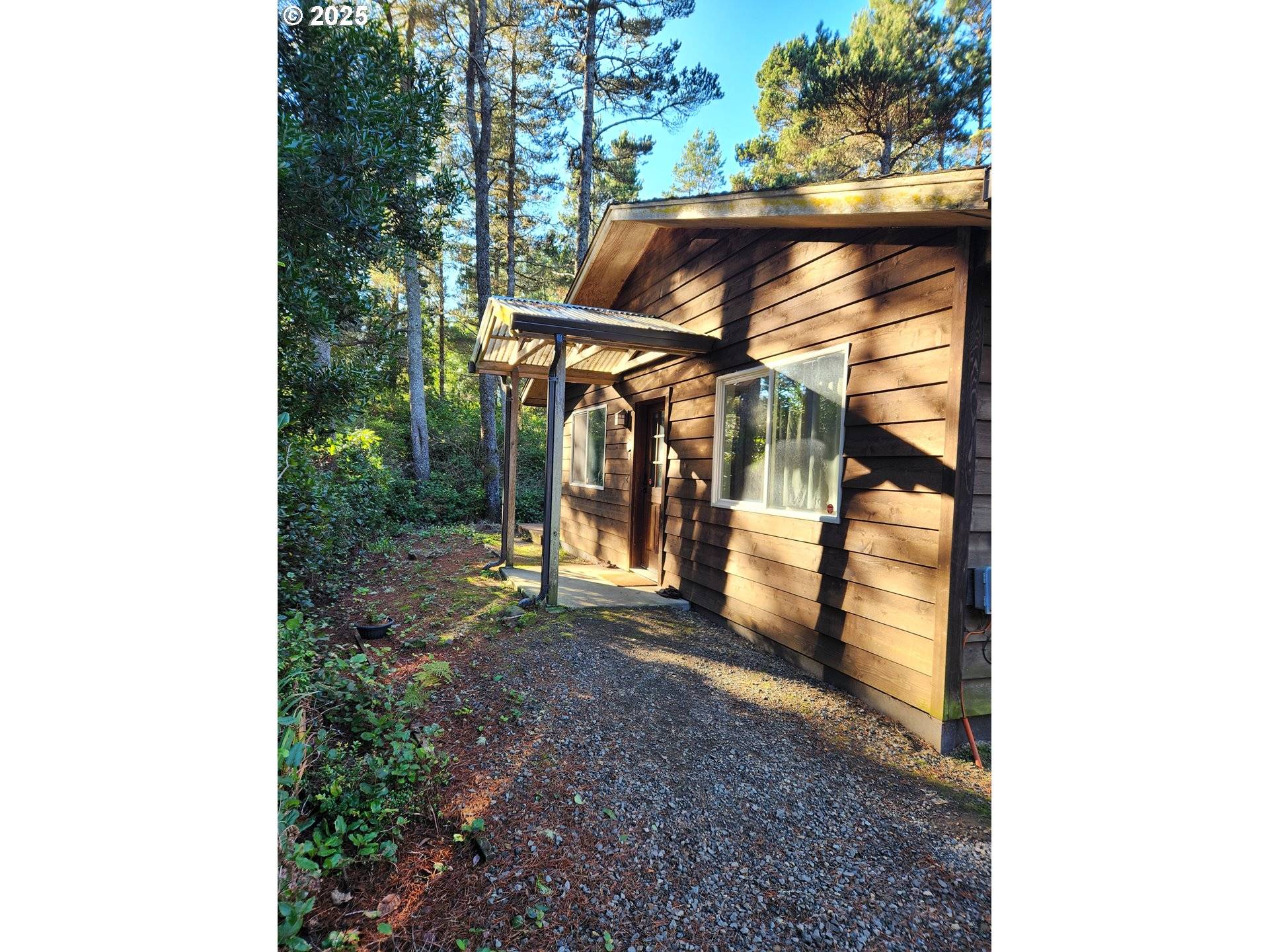 Florence, OR 97439,4803 SEAPINE DR