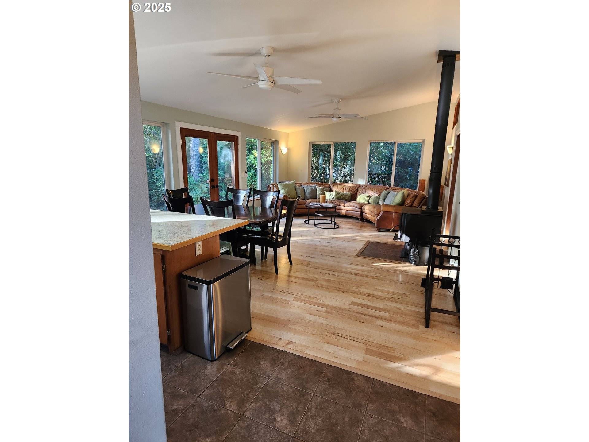 Florence, OR 97439,4803 SEAPINE DR