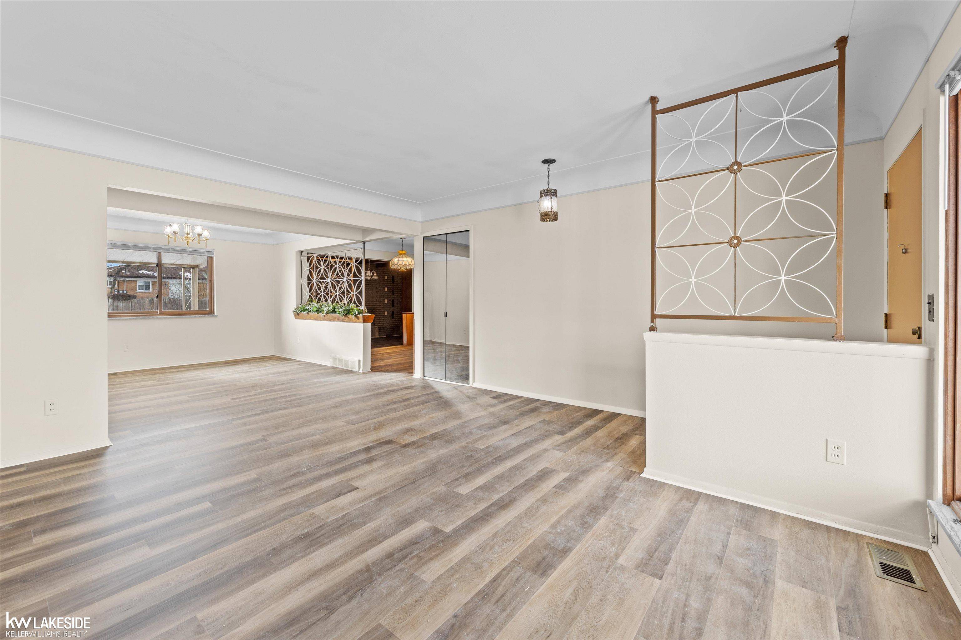 Warren, MI 48093,11050 Irene AVE