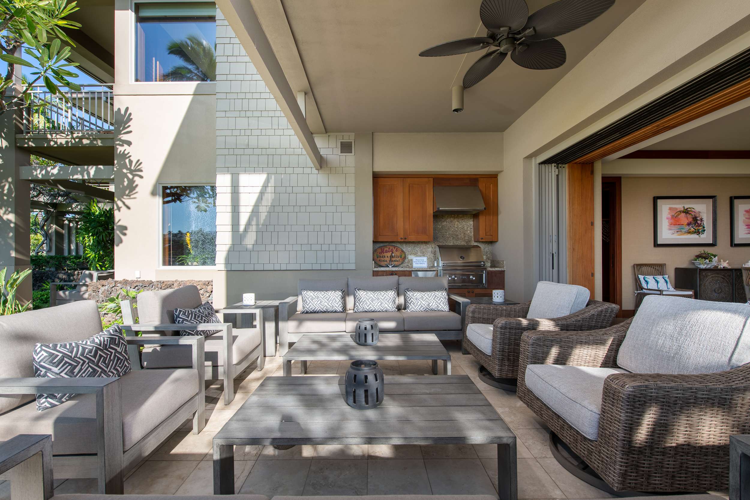 Kailua-kona, HI 96740,72-125 WAIULU ST #UNIT A