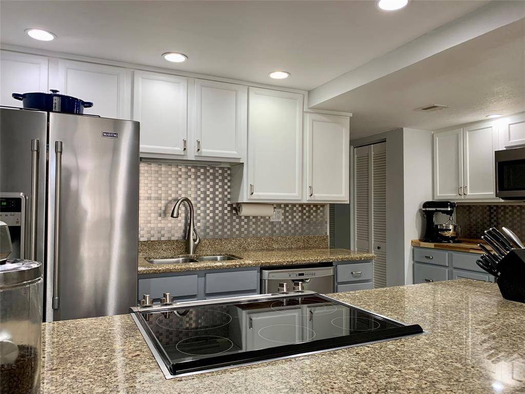 Wilton Manors, FL 33311,1901 N Andrews Ave #111