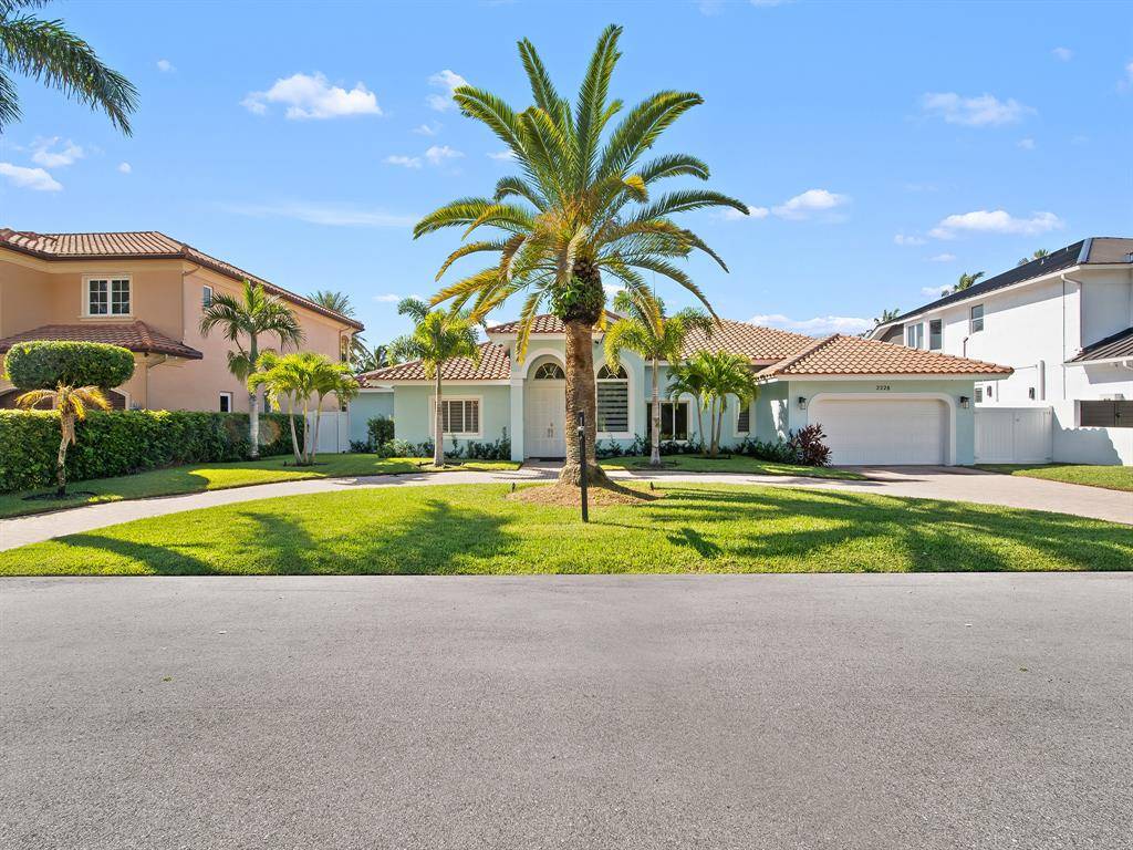 Lighthouse Point, FL 33064,2228 NE 26th St