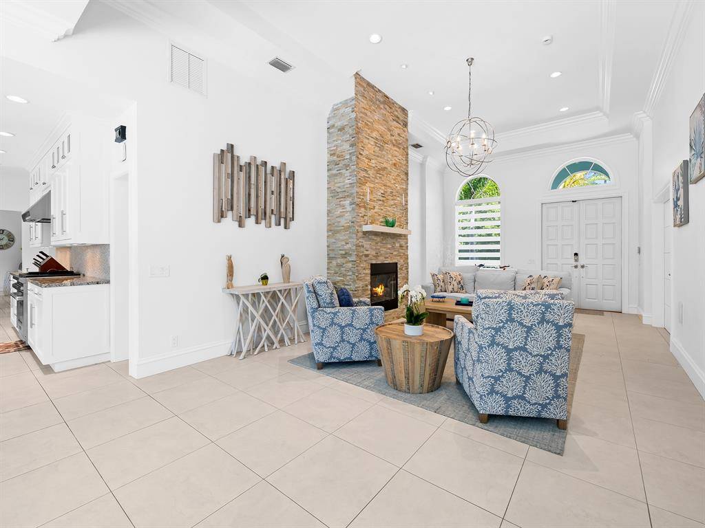 Lighthouse Point, FL 33064,2228 NE 26th St