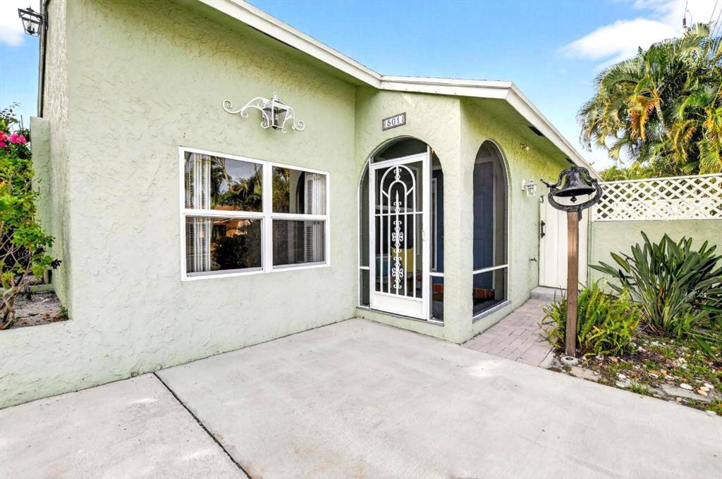 Boca Raton, FL 33487,501 NW 54th St