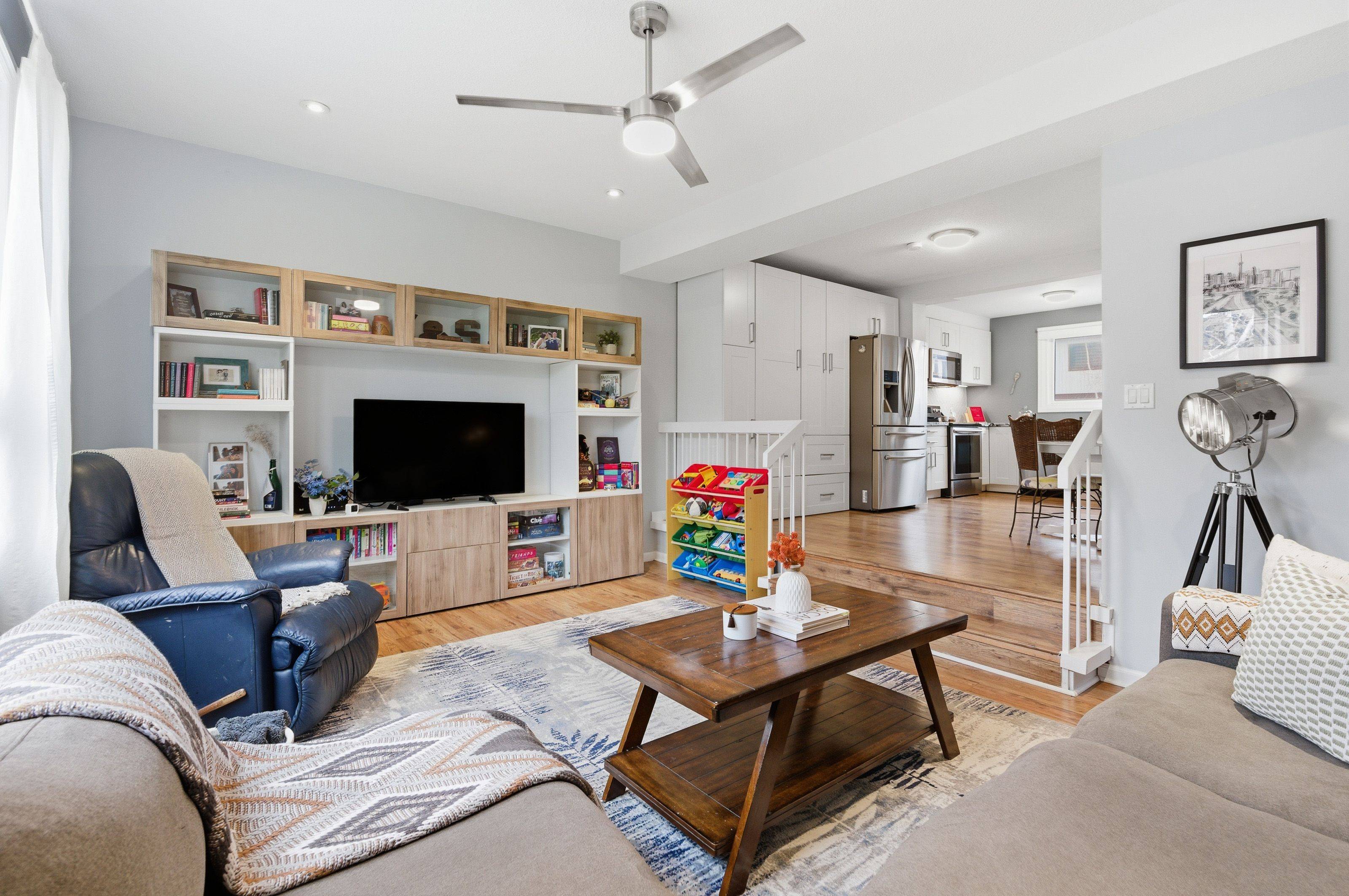 Mississauga, ON L5J 4J9,1060 Walden CIR #42