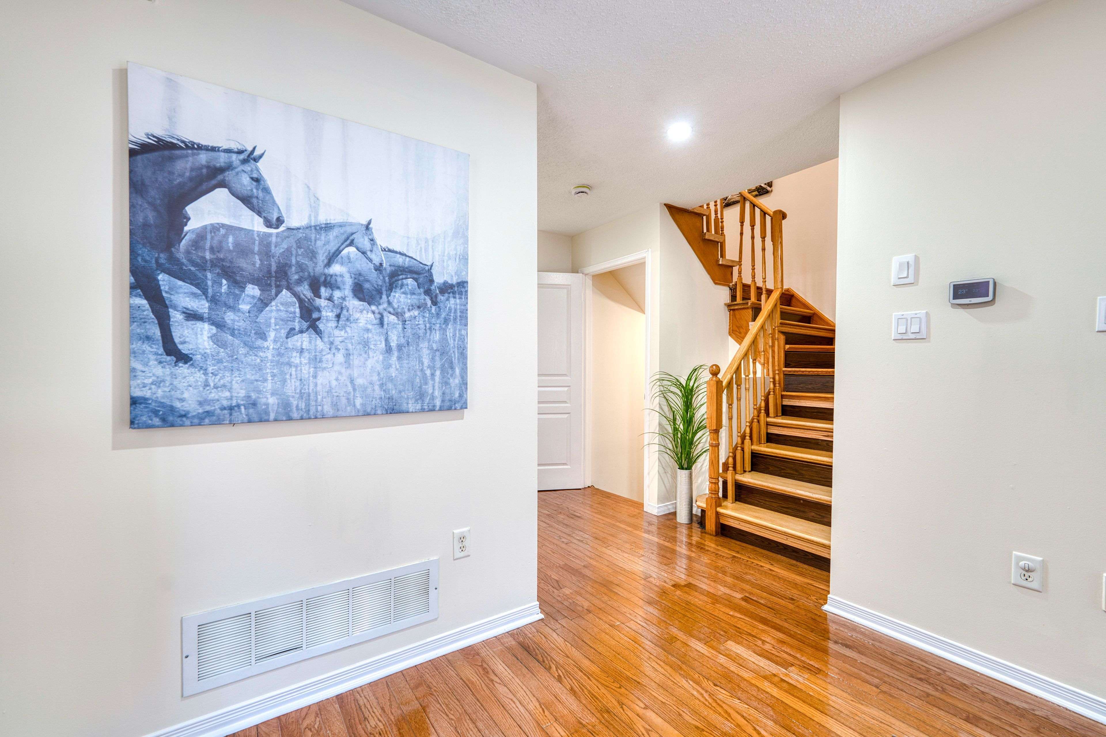 Mississauga, ON L5M 6Y2,5909 Churchill Meadows BLVD