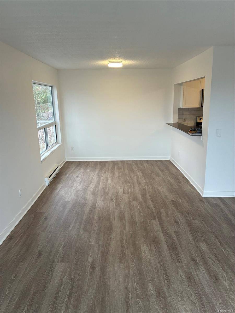 Nanaimo, BC V9S 5T1,1651 Dufferin Cres #101