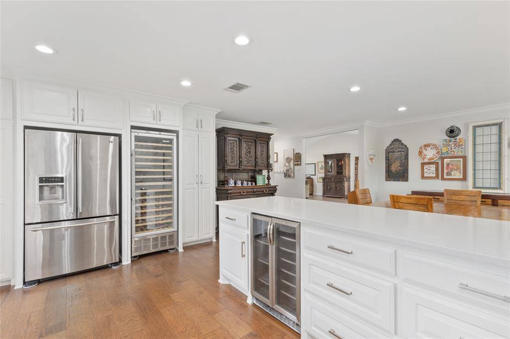 Dallas, TX 75248,6661 Hillwood Lane