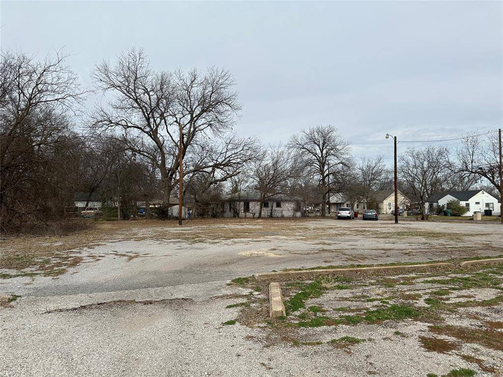 Sherman, TX 75090,1615 Travis Street