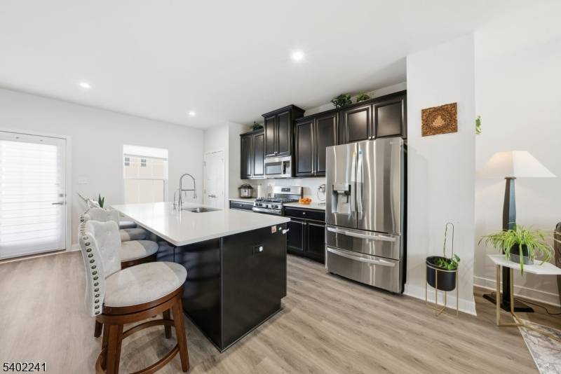 Sayreville Boro, NJ 08859,1205 English Ln