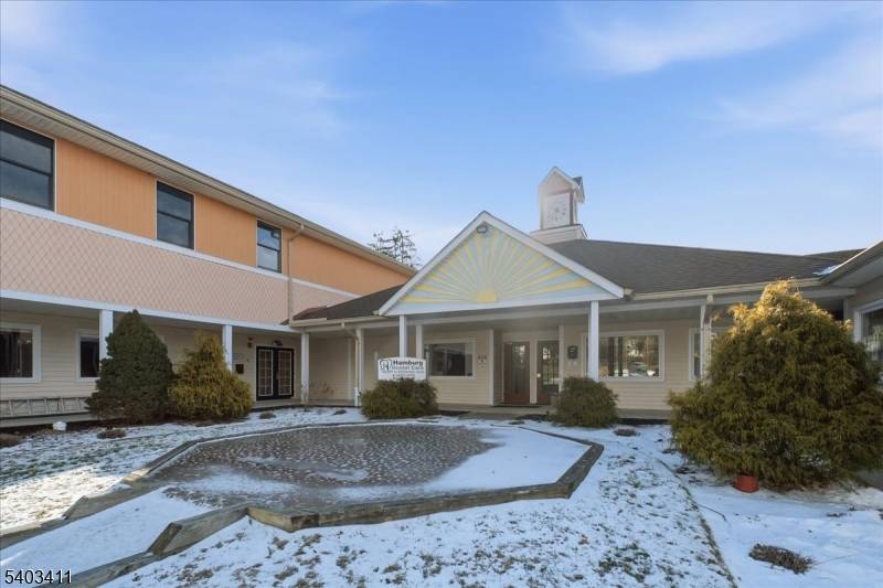 Hamburg Boro, NJ 07419,106 QUARRY RD COMMER CTR