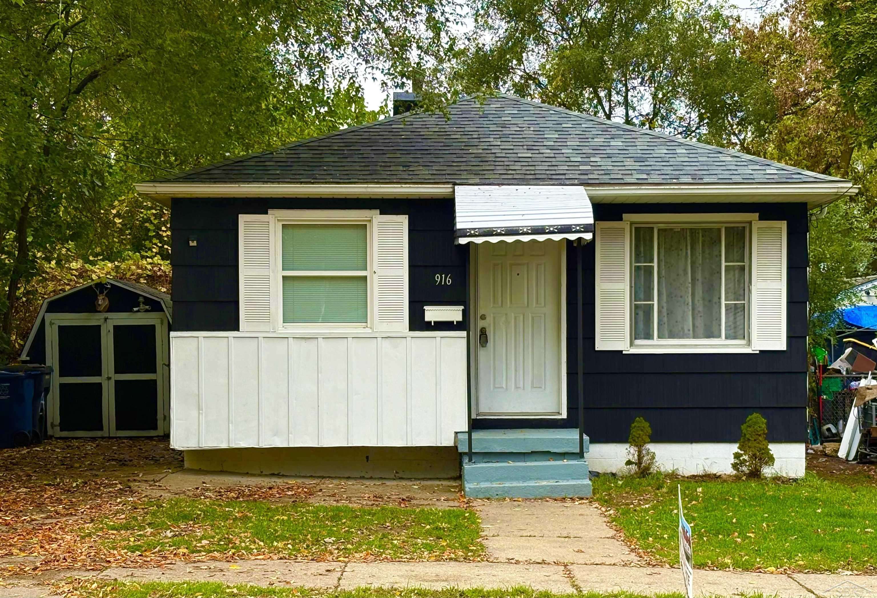 Flint, MI 48503,916 Mann ST