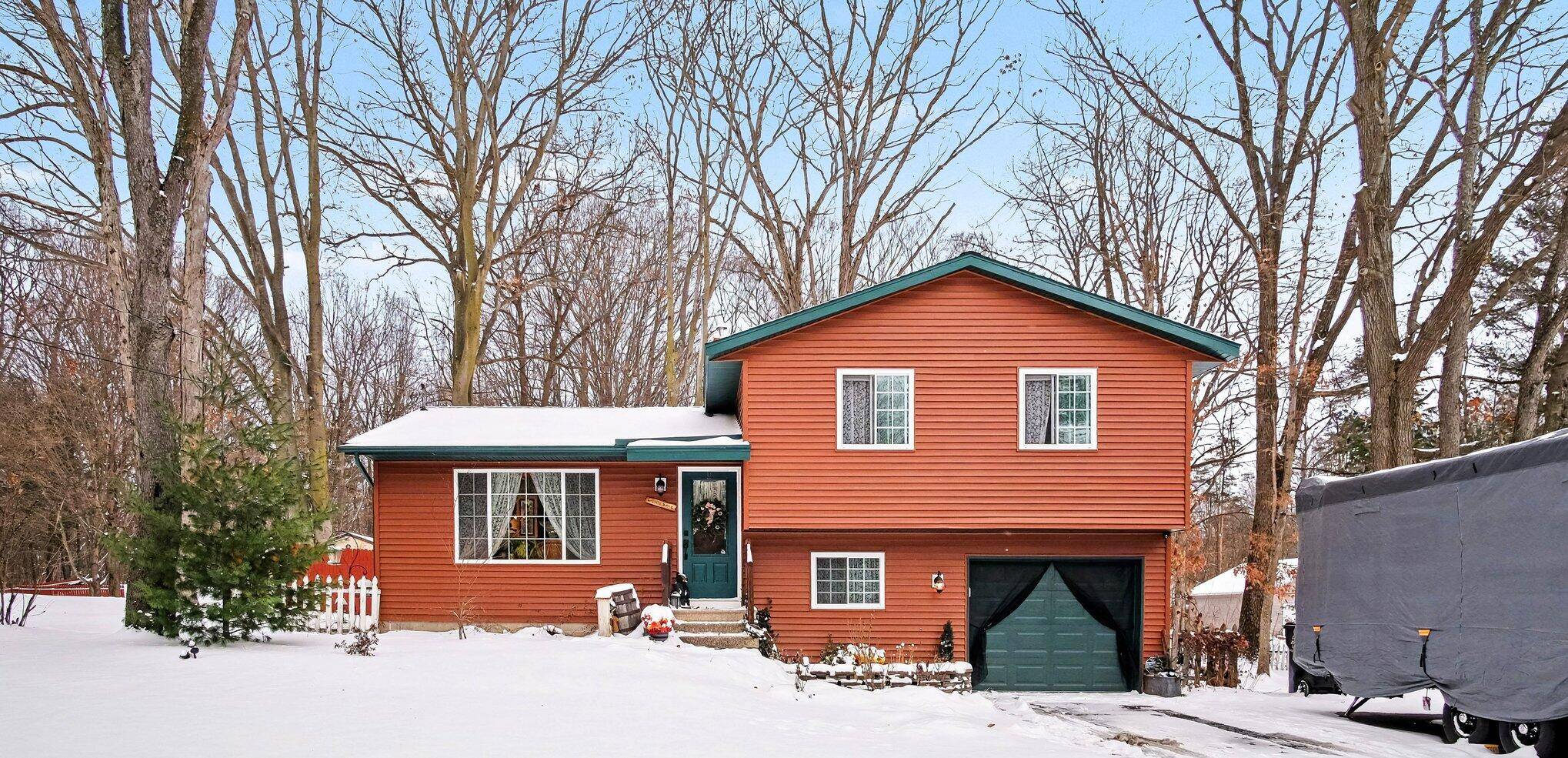 Grand Haven, MI 49417,12718 112th AVE