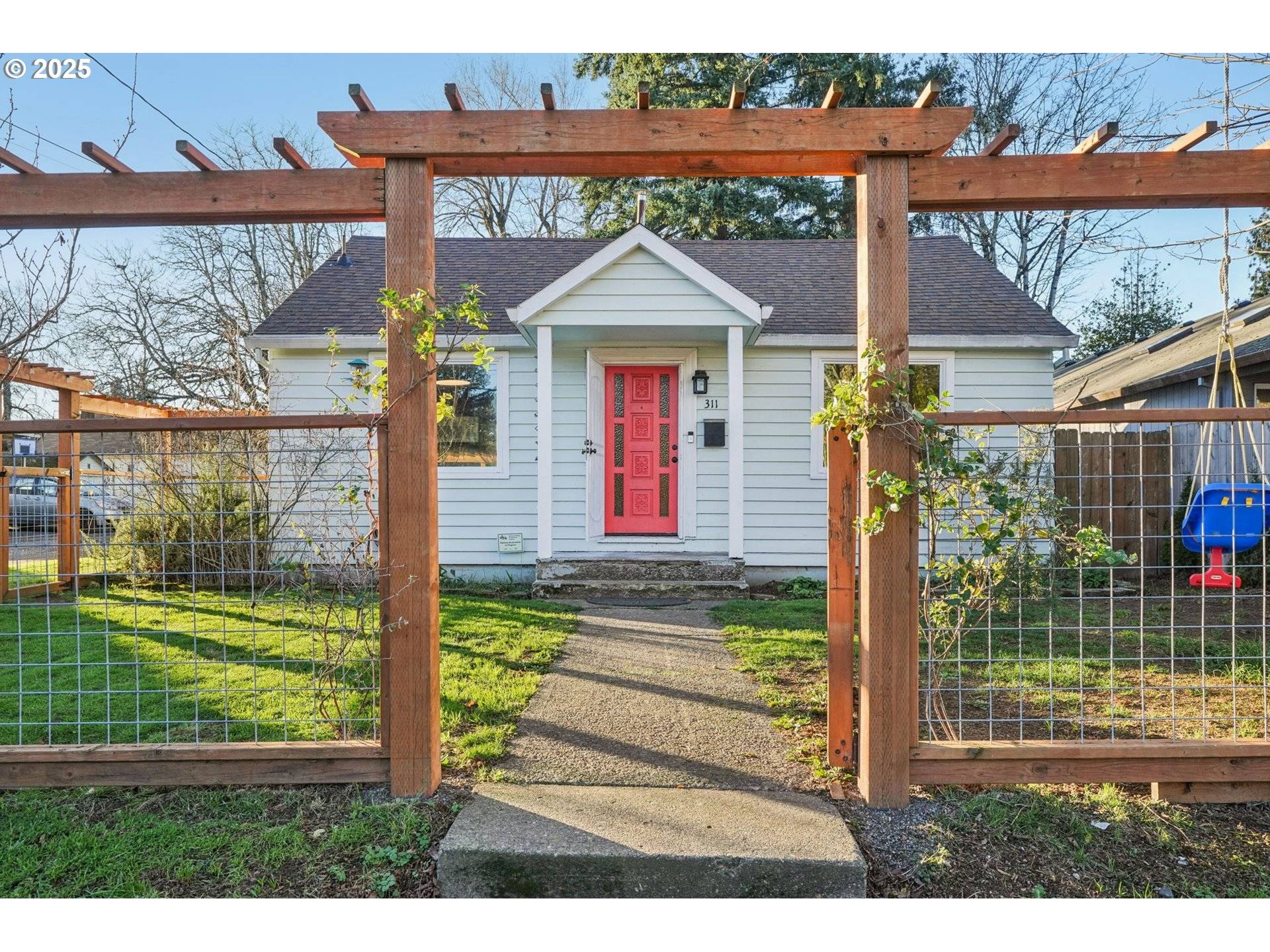 Portland, OR 97220,311 NE 92ND PL