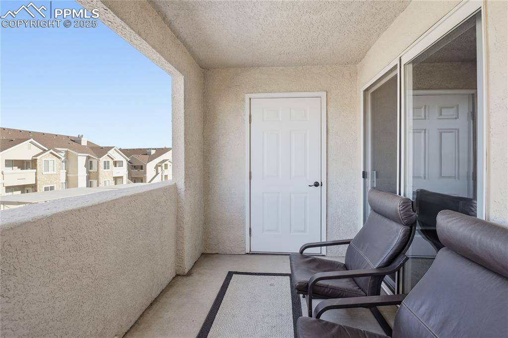 Colorado Springs, CO 80906,3710 Strawberry Field GRV #H