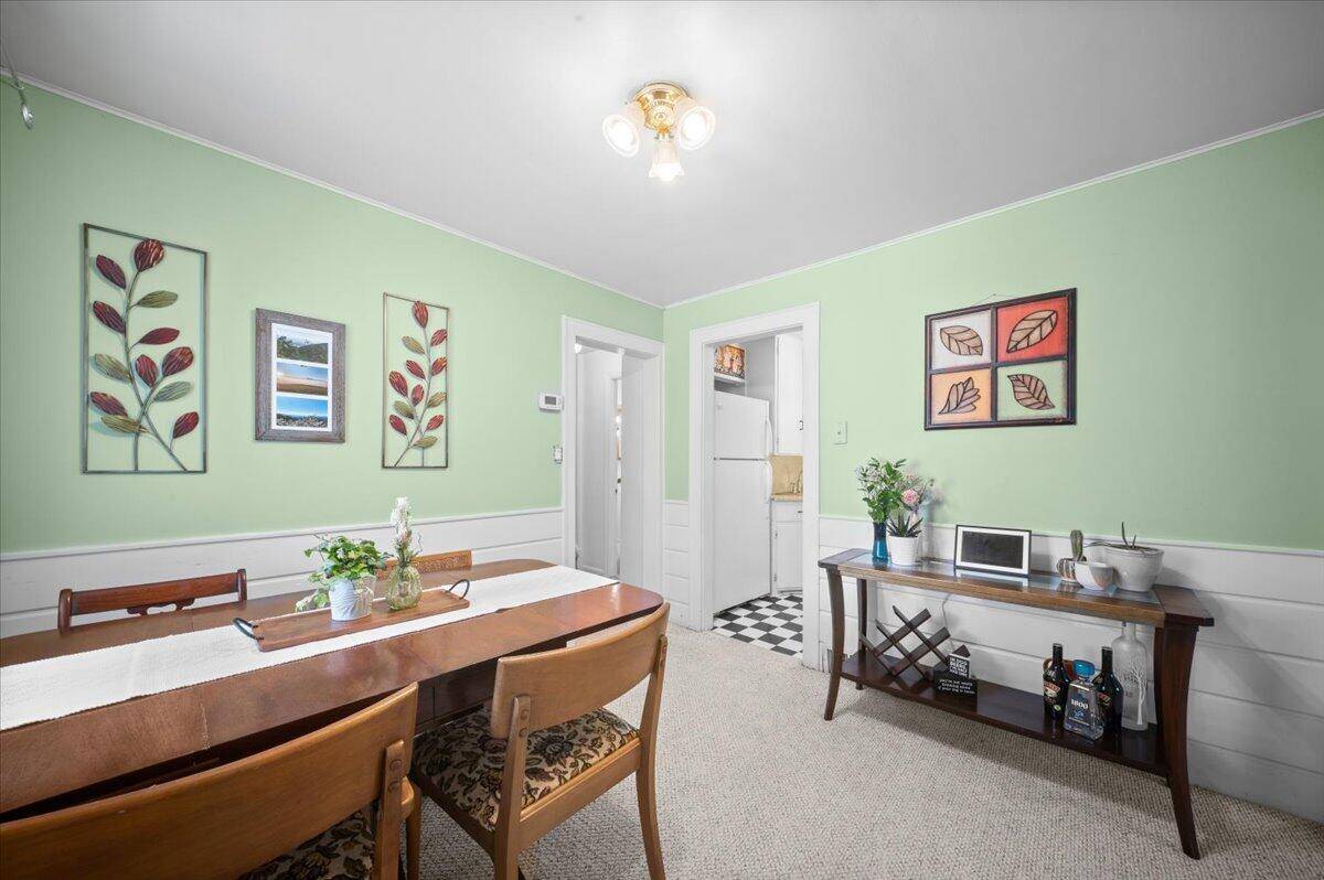 Grand Rapids, MI 49503,911 Malta ST NE