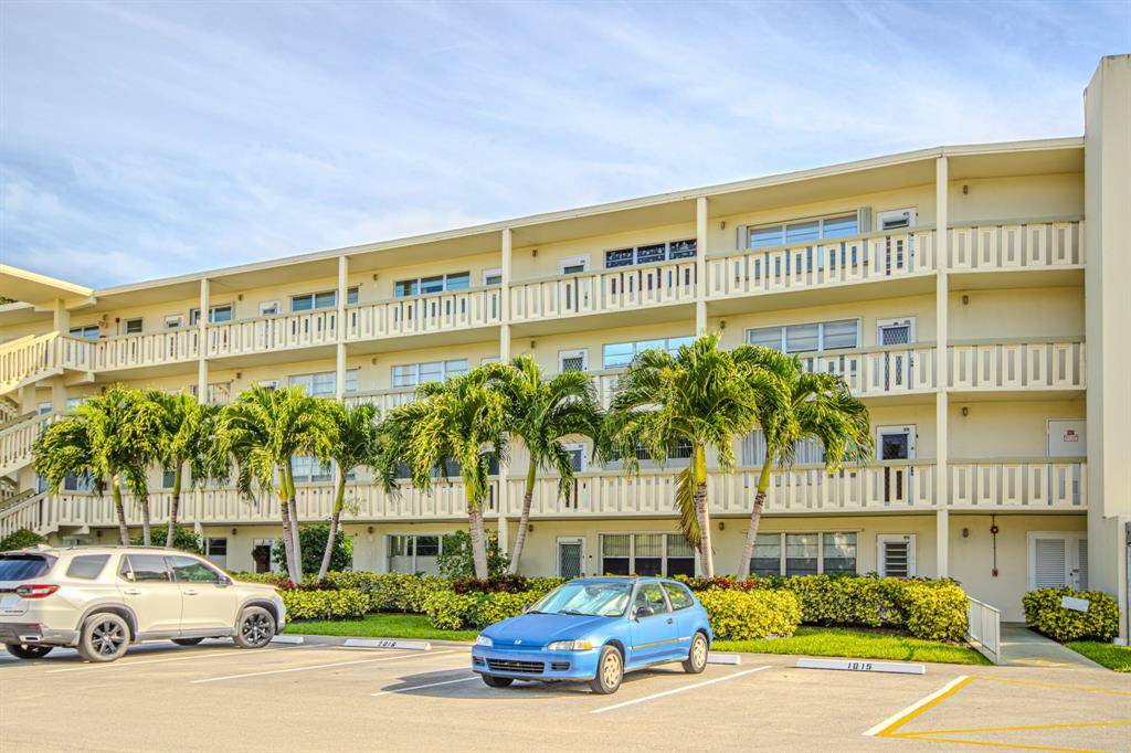 Deerfield Beach, FL 33442,3016 Cambridge A #3016