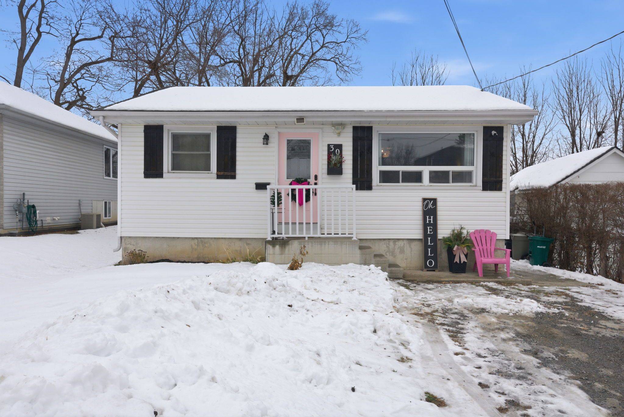 Belleville, ON K8P 1Z7,30 Elmer ST