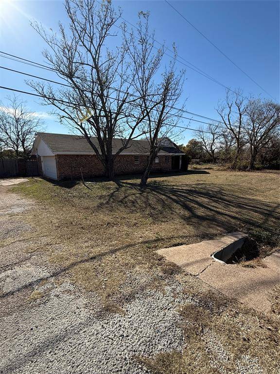 Clyde, TX 79510,2419 S 1st Street W