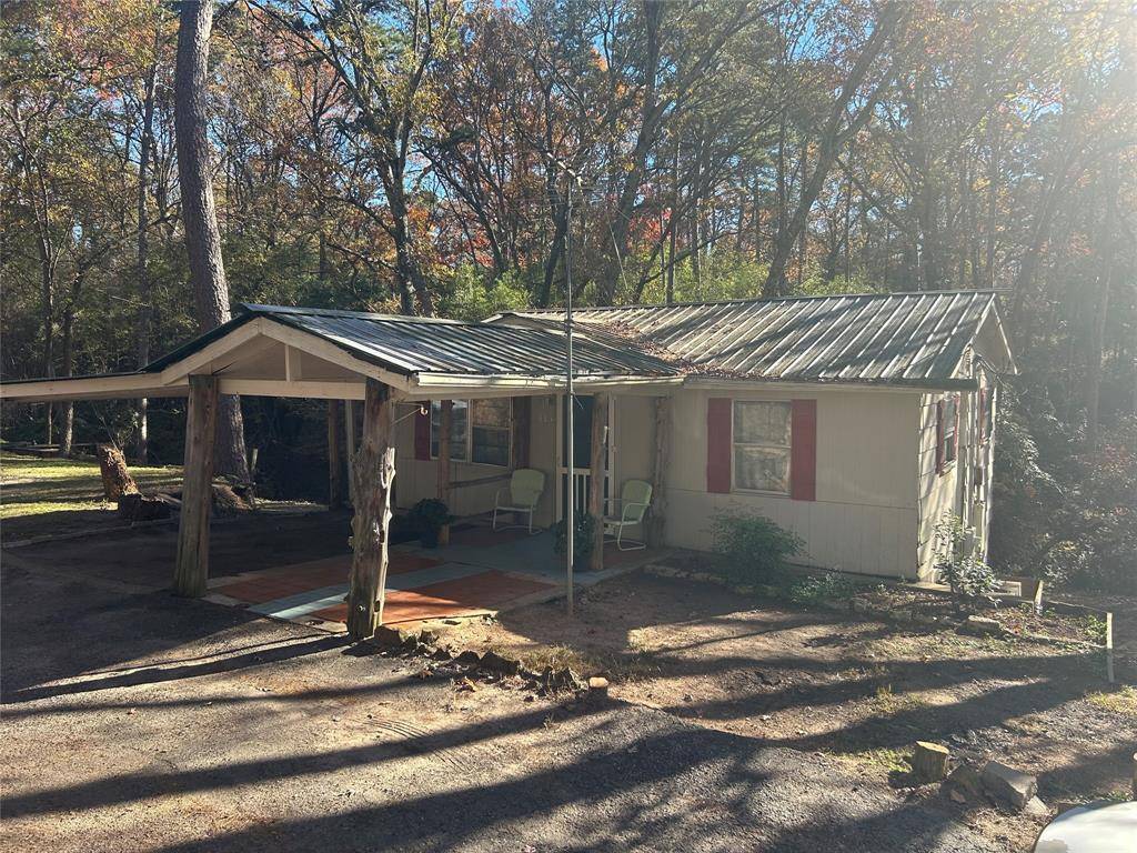 Scroggins, TX 75480,115 Sandy Top Road