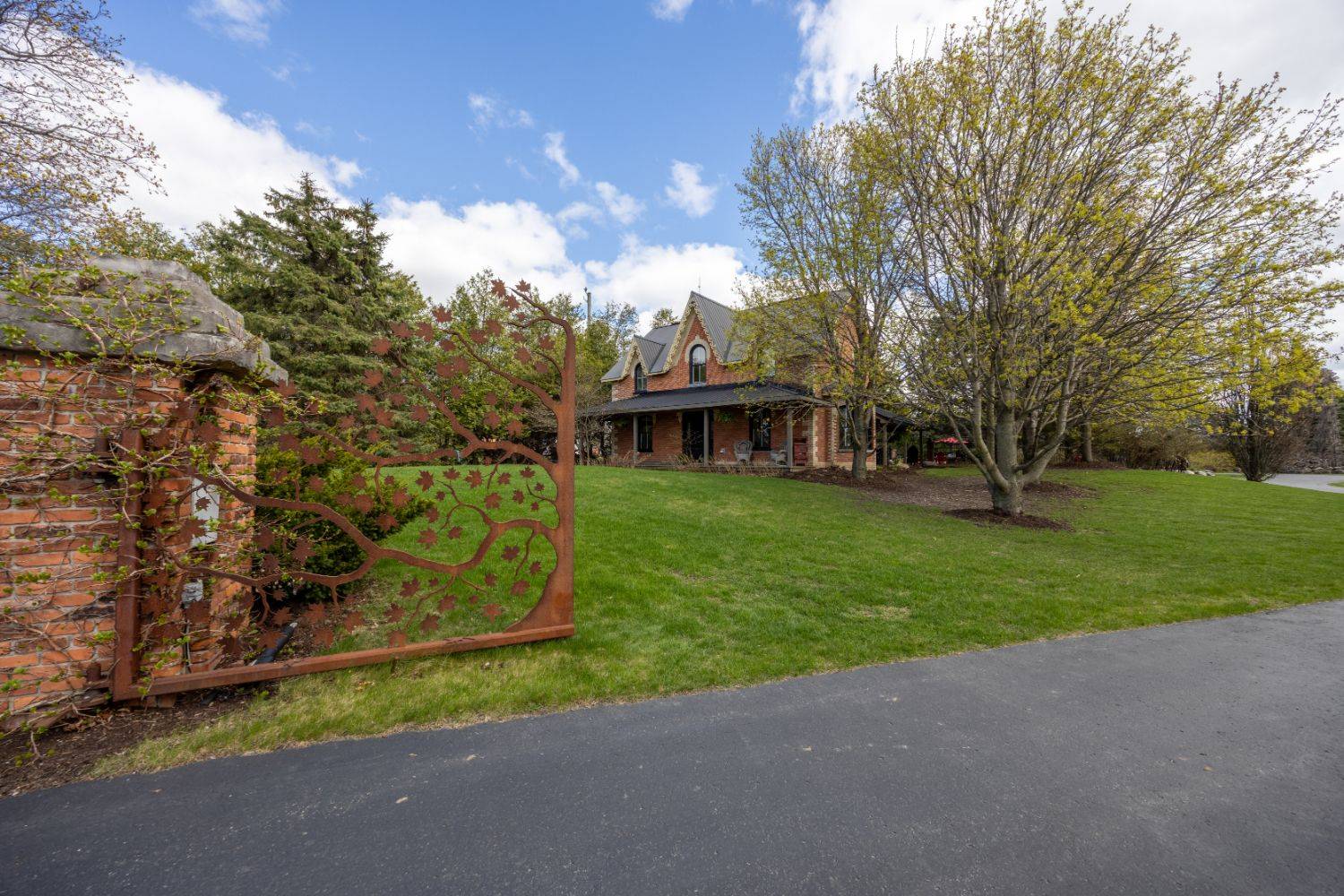 Kawartha Lakes, ON L0A 1A0,832 Highway 7A N/A