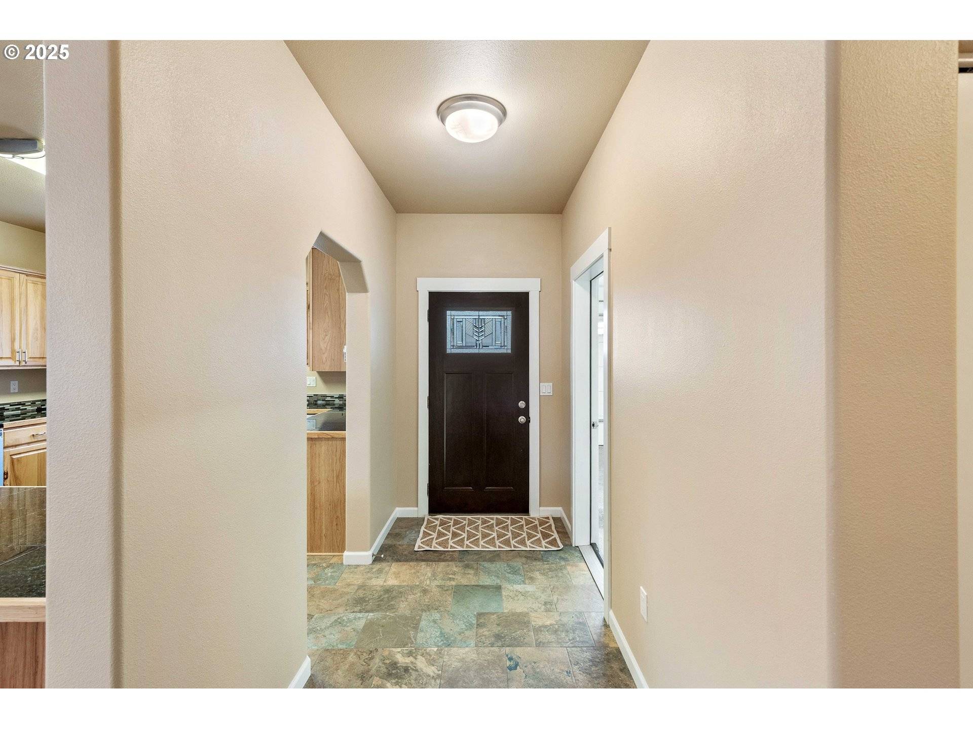 Coos Bay, OR 97420,1065 CROCKER ST