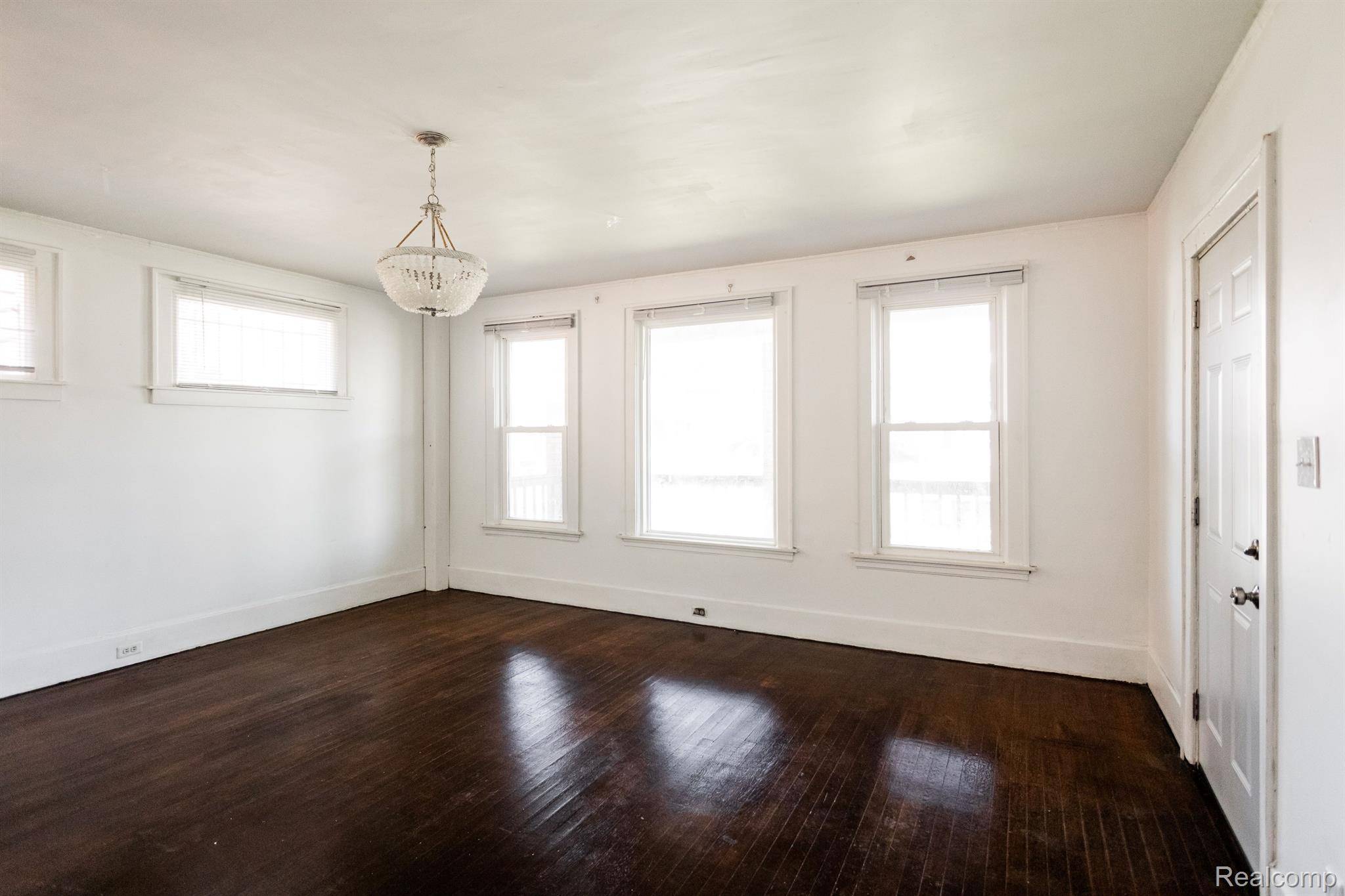 Detroit, MI 48202,1163 VIRGINIA PARK ST