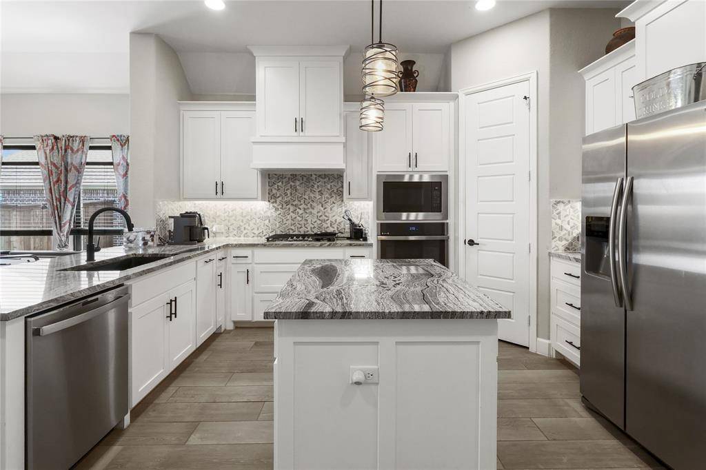 Little Elm, TX 75068,9412 Blue Stem Lane