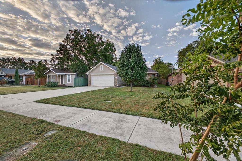 Fort Worth, TX 76107,5809 Blackmore Avenue