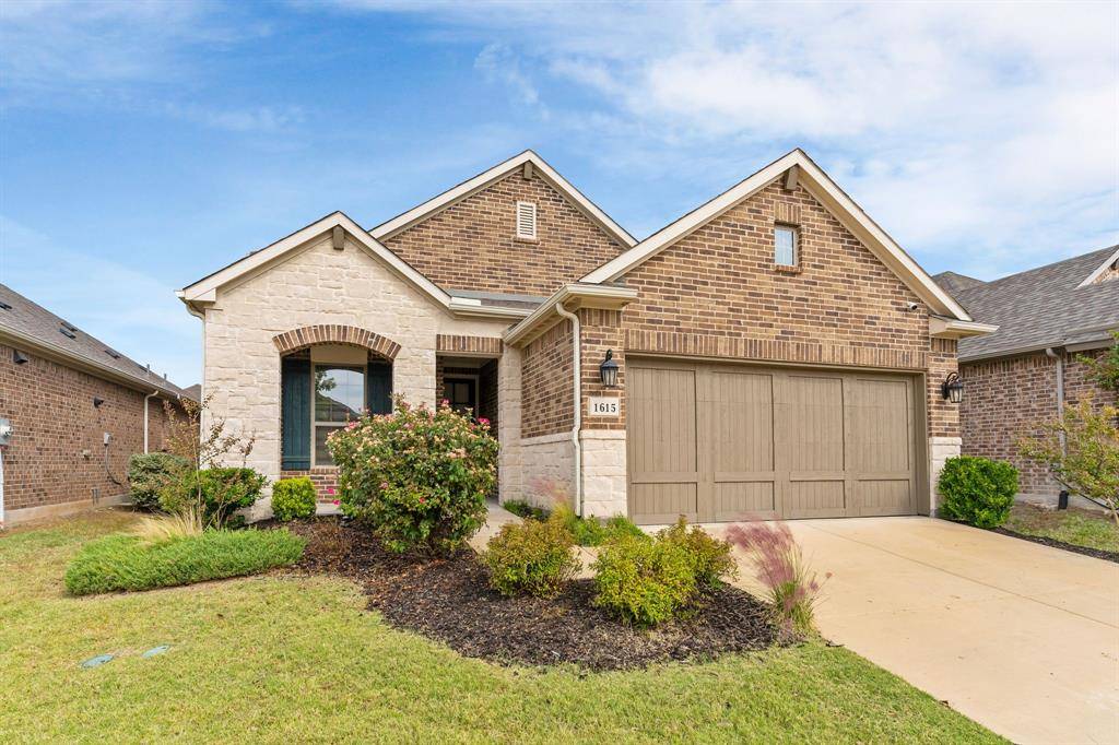 Celina, TX 75009,1615 Sweetwater Way