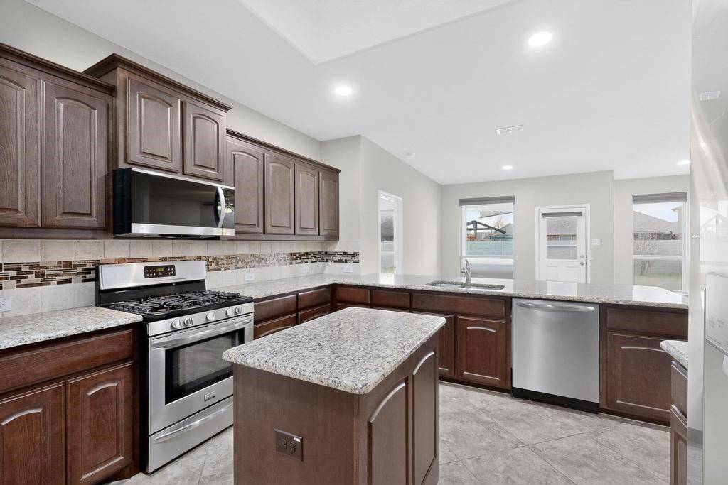 Argyle, TX 76226,1809 Heron Way