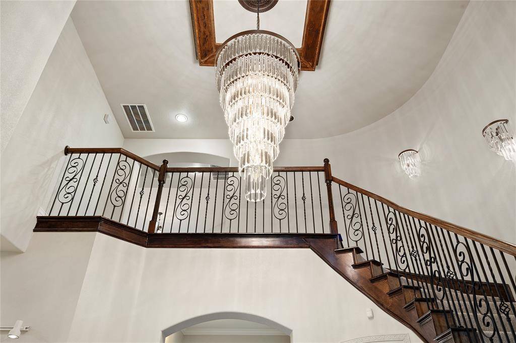 Desoto, TX 75115,917 Wood Hollow Way