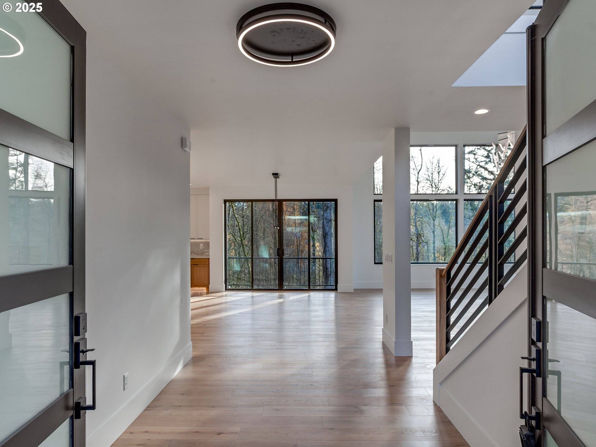 Lake Oswego, OR 97035,5010 PARK BLUFF PL