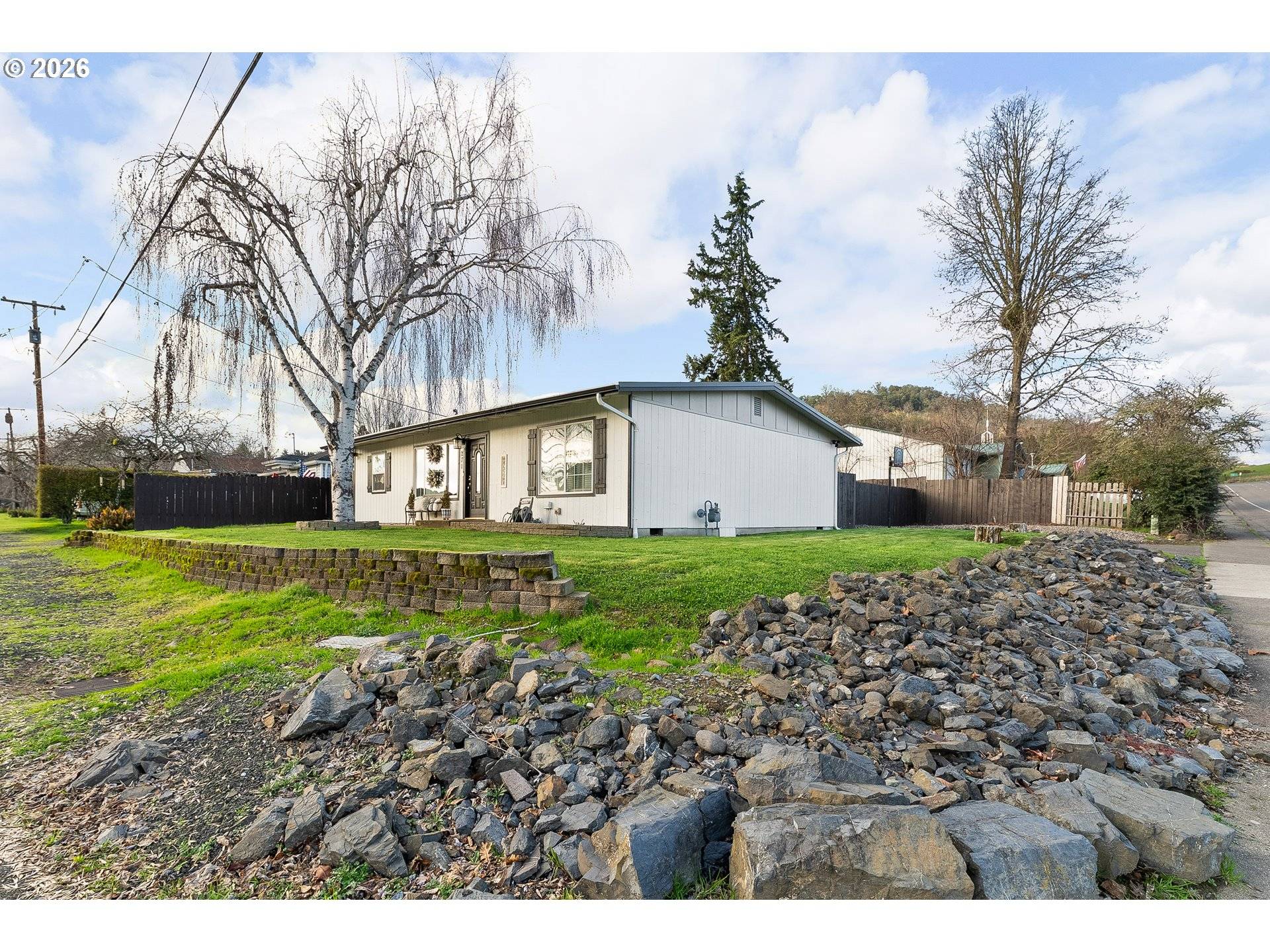 Winston, OR 97496,271 NW SHERRY ST