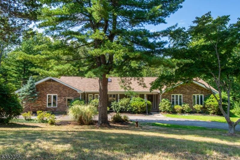 Randolph Twp., NJ 07869,29 Piersons Hill Rd