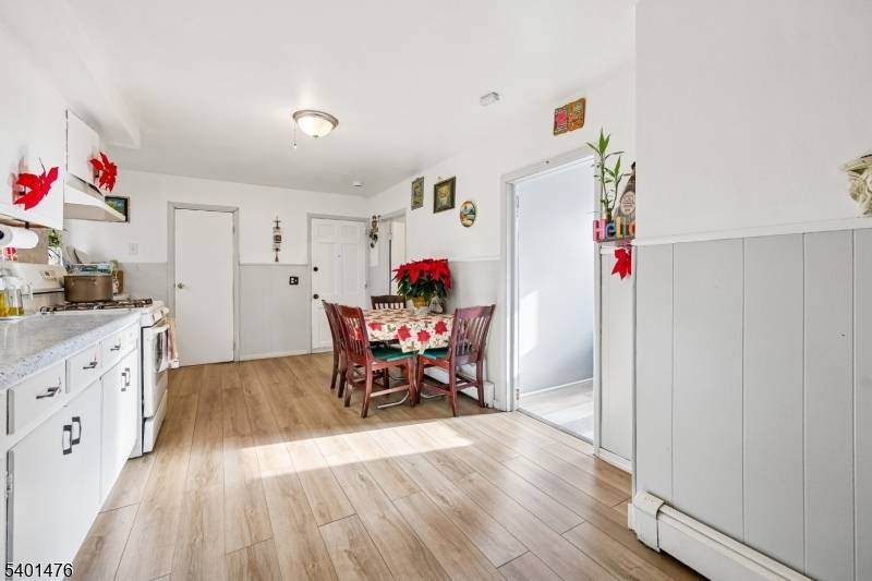 Paterson City, NJ 07514,105 E 22Nd St