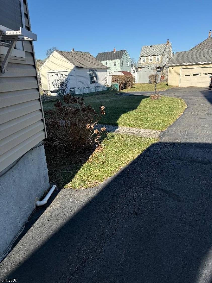 Raritan Boro, NJ 08869,87 E Somerset St #2