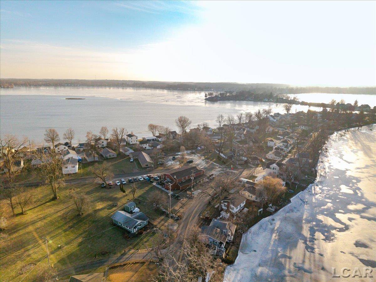 Manitou Beach, MI 49253,3171 & 3193 Round Lake HWY