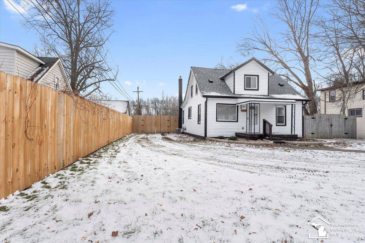 Taylor, MI 48180,25255 Charles ST