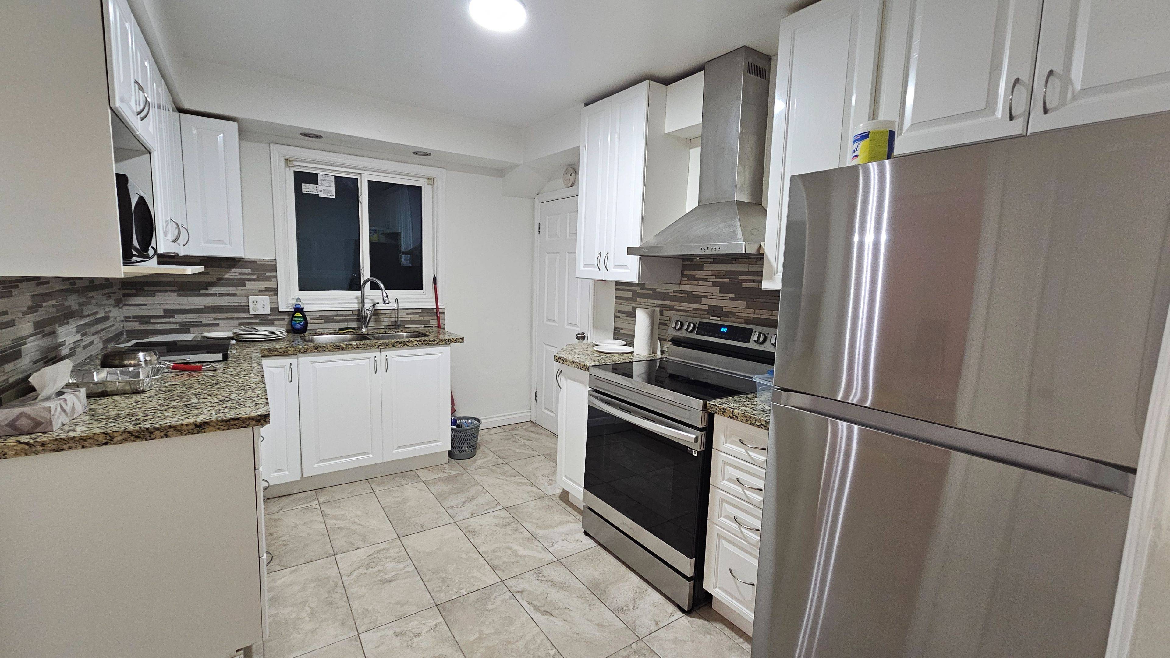 Toronto E04, ON M1P 2E2,1393 Birchmount RD #MAIN