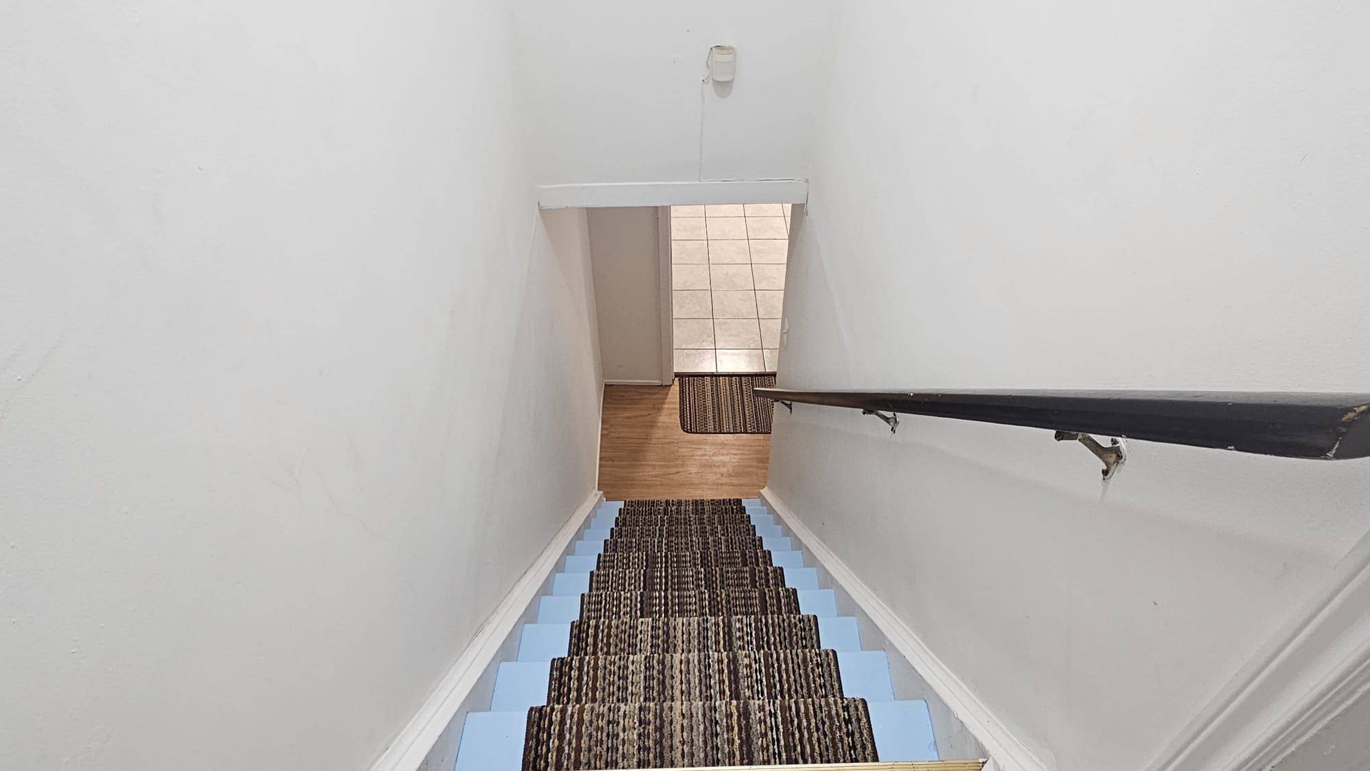 Toronto E04, ON M1P 2E2,1393 Birchmount RD #BSMNT