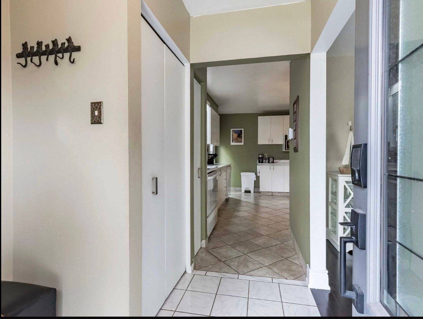 Brampton, ON L6T 1M7,64 Brookdale CRES