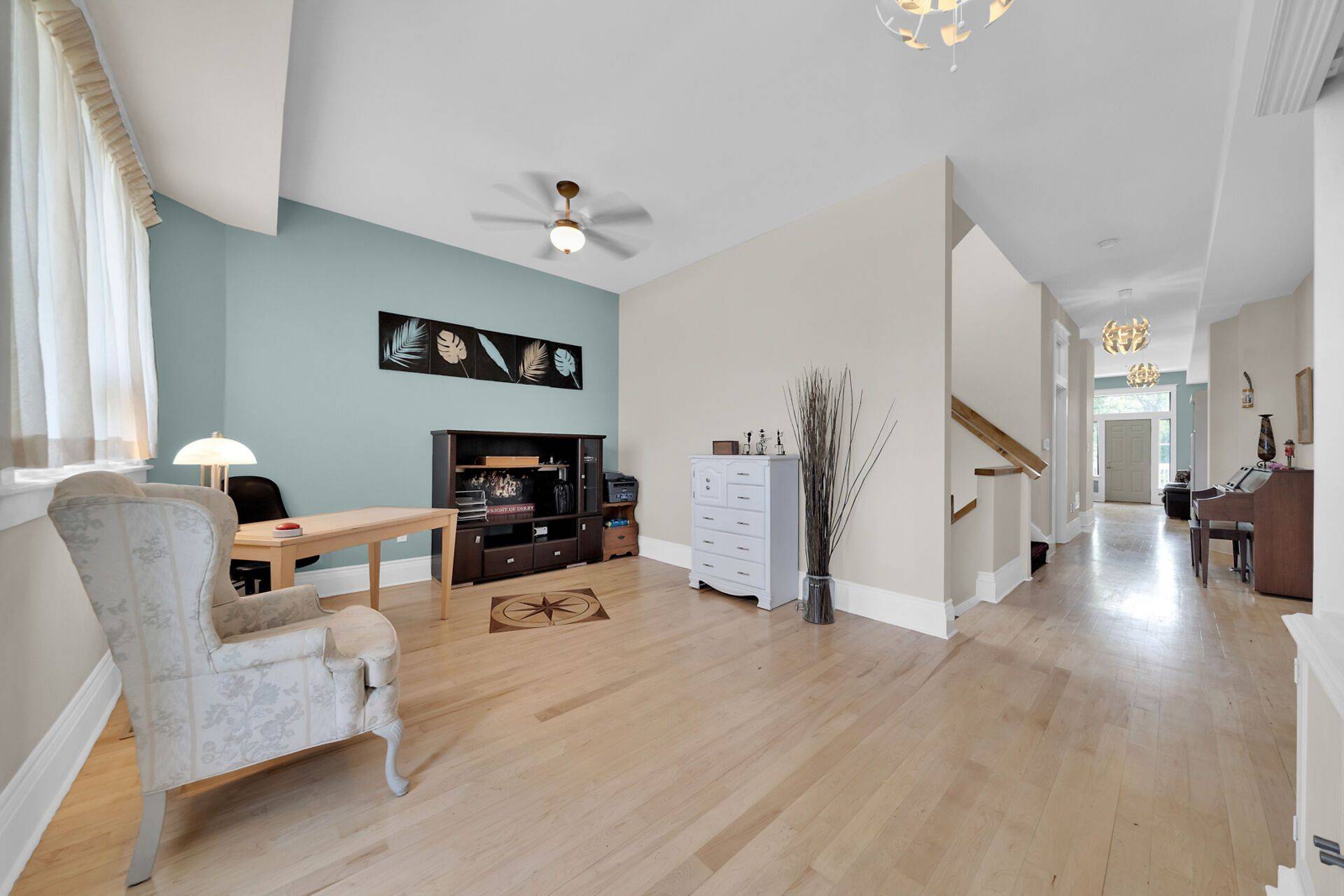 Hamilton, ON L8H 6X3,550 Beach BLVD